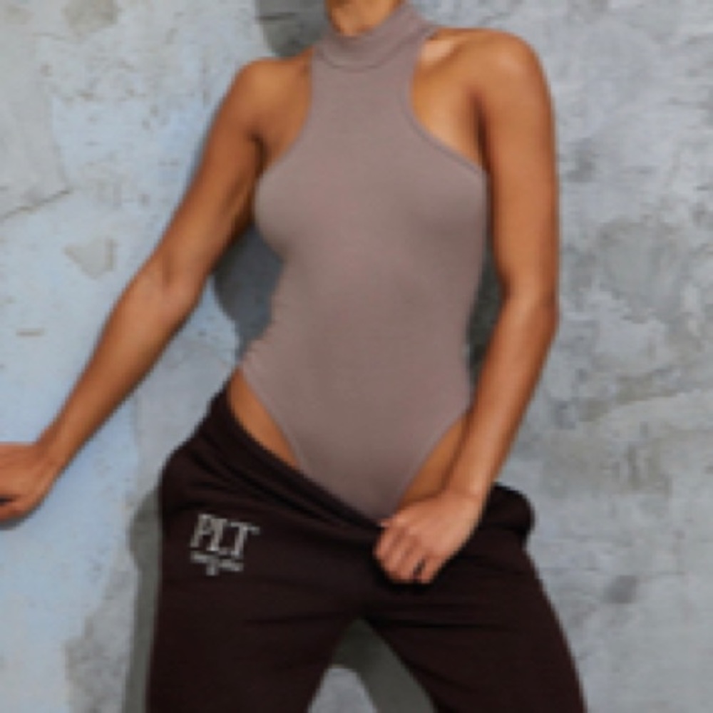 NWOT Pretty Little Thing Taupe Bodysuit